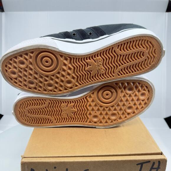 Addidas Womens NIZZA Sneakers Casual Shoes Lace-Up Low Top Black/White 9 EE5615 - Picture 6 of 9